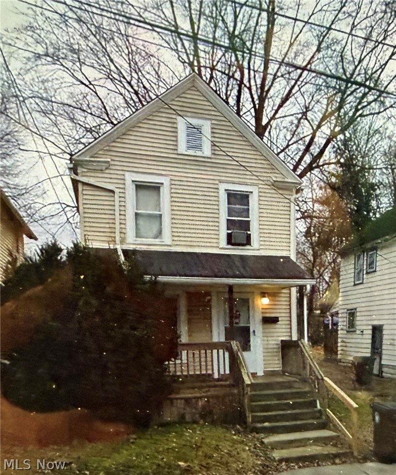 384 W Bartges Street Akron OH 44307
