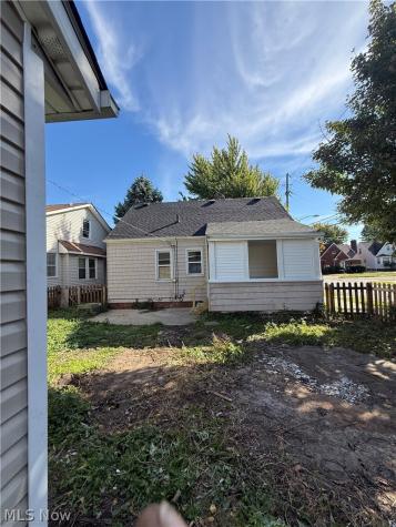 4952 E 110th Street Garfield Heights OH 44125