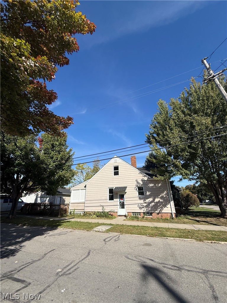 4952 E 110th Street Garfield Heights OH 44125
