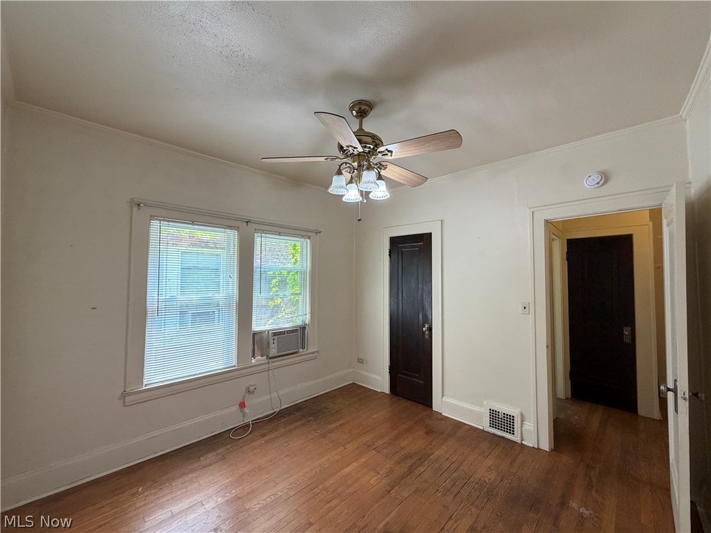 1357 Phelps Avenue Lakewood OH 44107