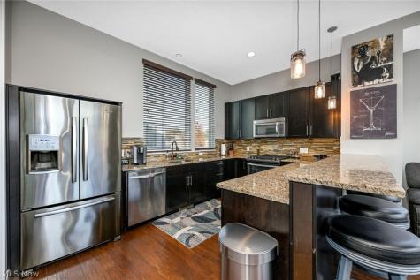 18875 Riversouth Terrace Fairview Park OH 44126