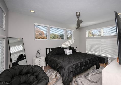 18875 Riversouth Terrace Fairview Park OH 44126