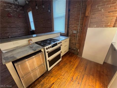 2672 W 14th Street Cleveland OH 44113