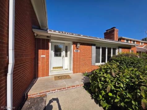 22133 S Woodland Shaker Heights OH 44122