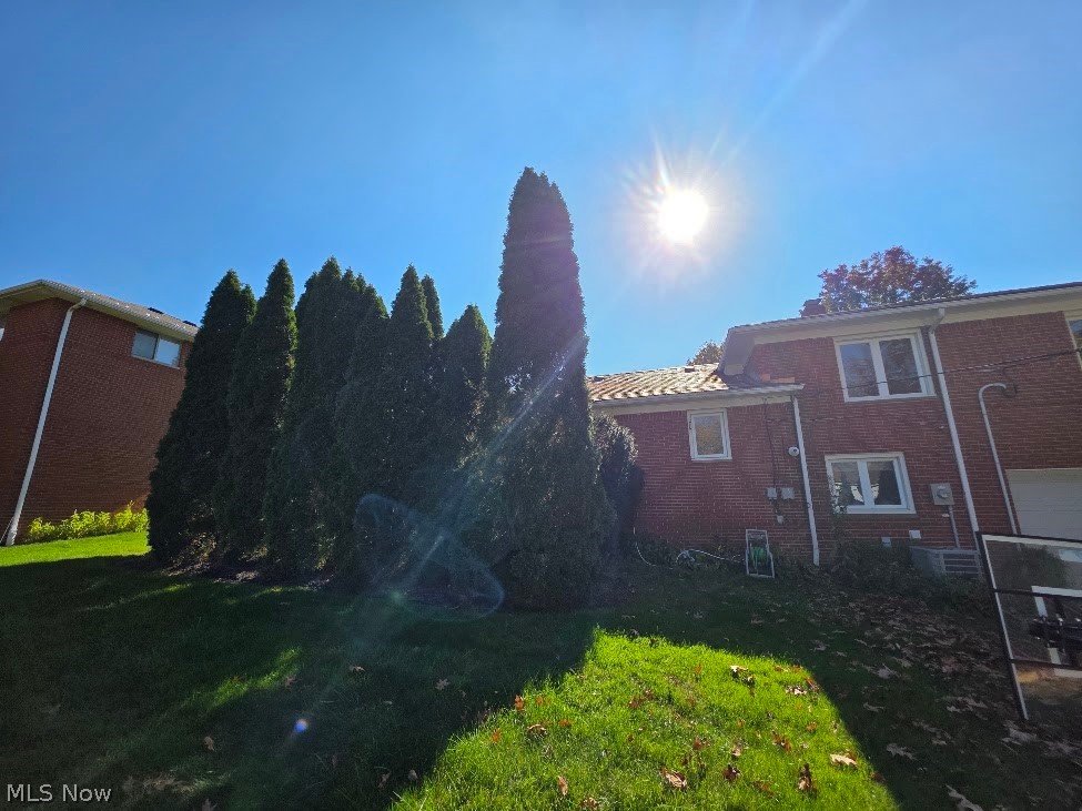22133 S Woodland Shaker Heights OH 44122