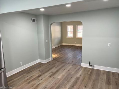 145 Beck Road Avon Lake OH 44012