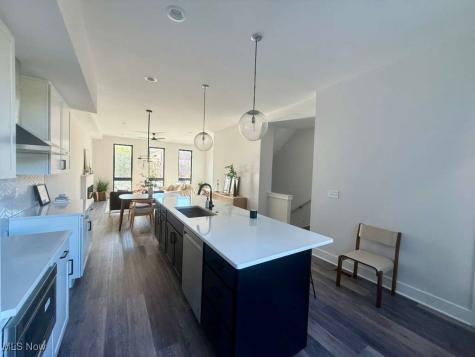 1495 Superior Avenue E Cleveland OH 44114