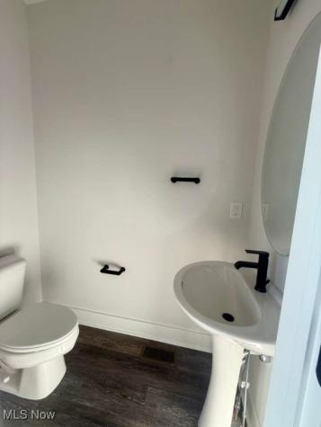 1495 Superior Avenue E Cleveland OH 44114