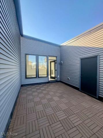 1495 Superior Avenue E Cleveland OH 44114