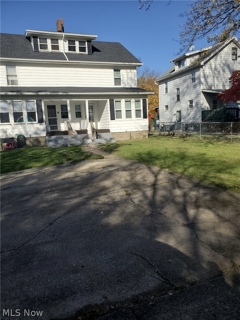 1103 Estelle Court Niles OH 44446