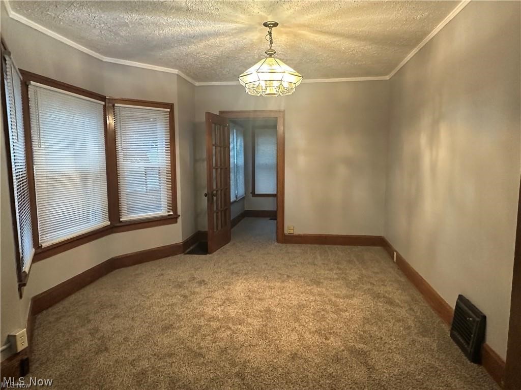 1103 Estelle Court Niles OH 44446