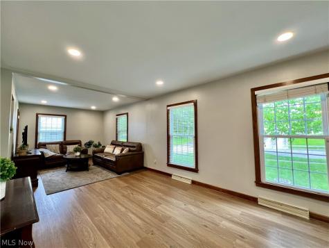 2352 26th Street Cuyahoga Falls OH 44223