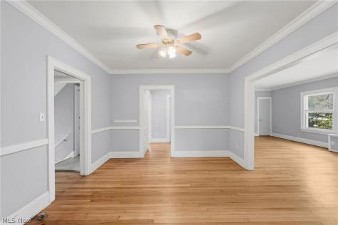 2075 Coventry Road Cleveland Heights OH 44118