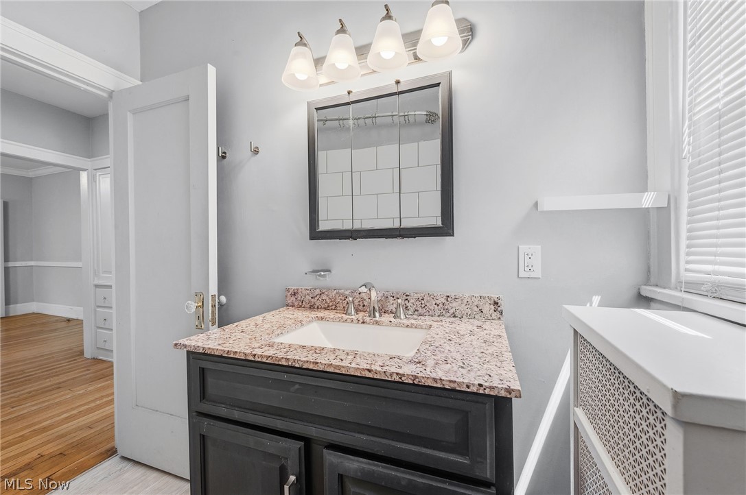 2075 Coventry Road Cleveland Heights OH 44118