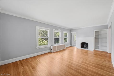 2075 Coventry Road Cleveland Heights OH 44118