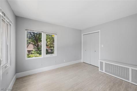 2075 Coventry Road Cleveland Heights OH 44118