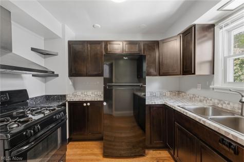 2075 Coventry Road Cleveland Heights OH 44118