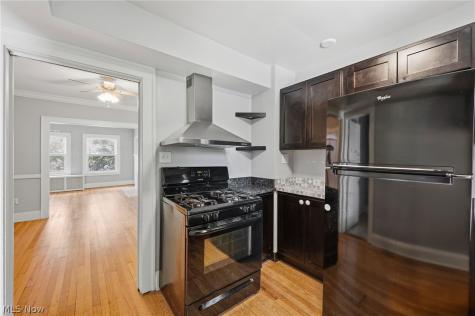 2075 Coventry Road Cleveland Heights OH 44118
