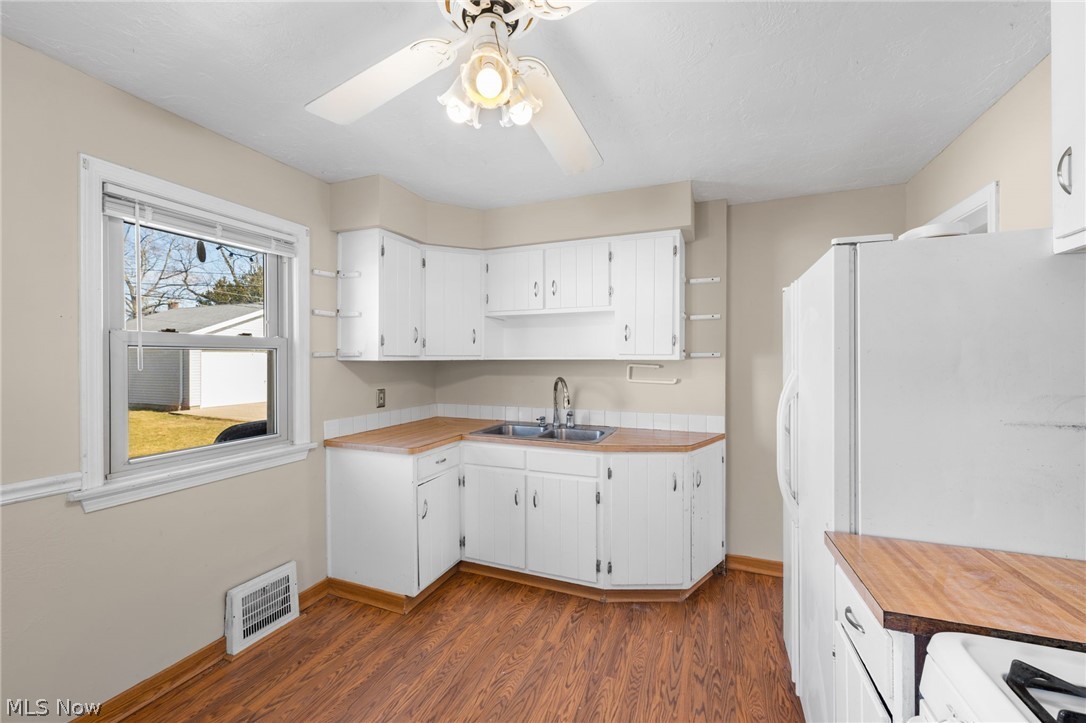 2438 Brookdale Avenue Parma OH 44134