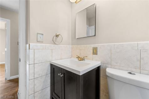 2438 Brookdale Avenue Parma OH 44134