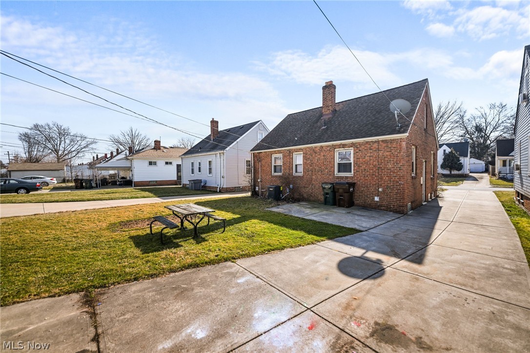 2438 Brookdale Avenue Parma OH 44134