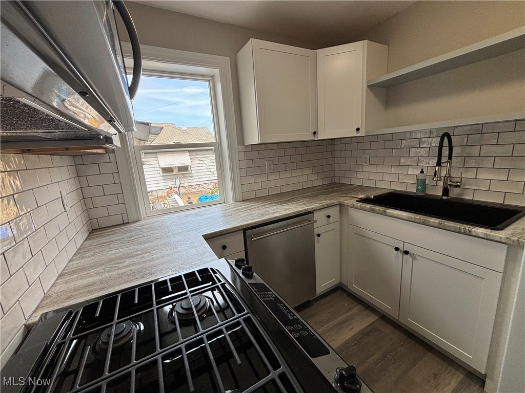 1445 W 52nd Street Cleveland OH 44102