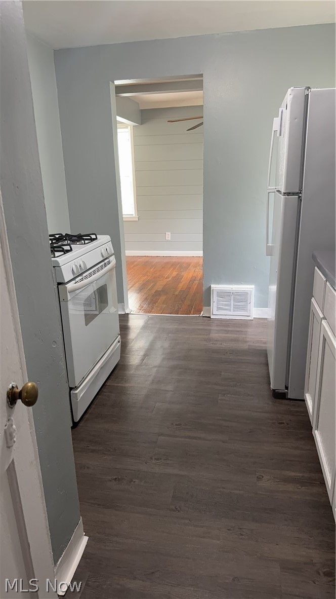 19608 Shakerwood Road Warrensville Heights OH 44122