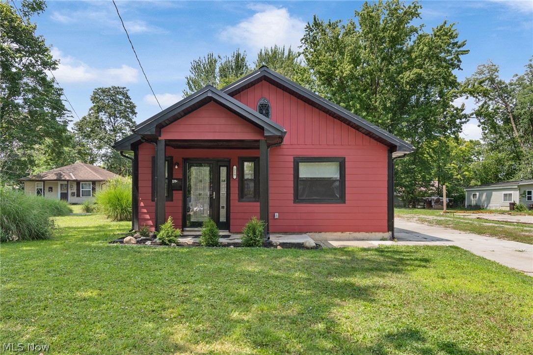219 N Jefferson Street Medina OH 44256