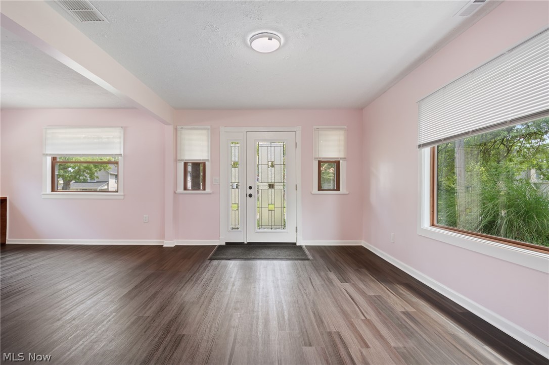 219 N Jefferson Street Medina OH 44256