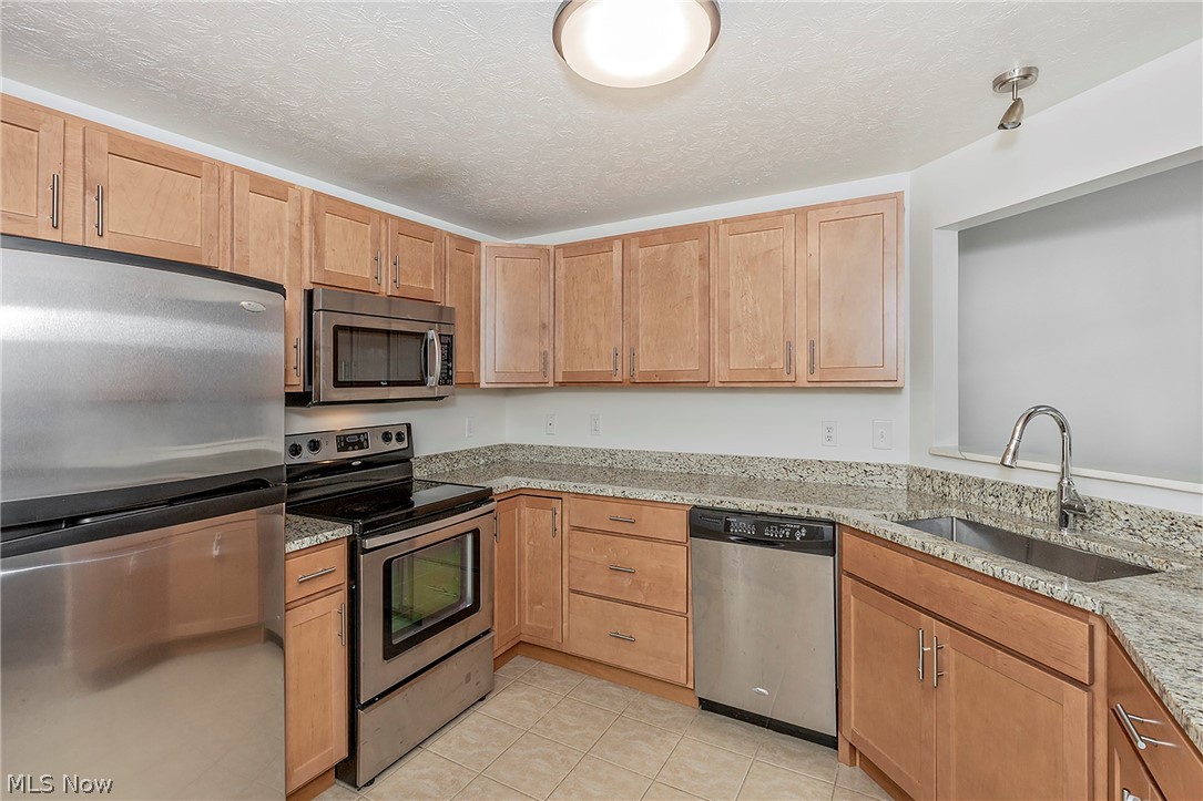 26101 Village Lane Beachwood OH 44122