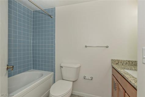26101 Village Lane Beachwood OH 44122