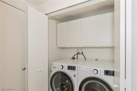 26101 Village Lane Beachwood OH 44122