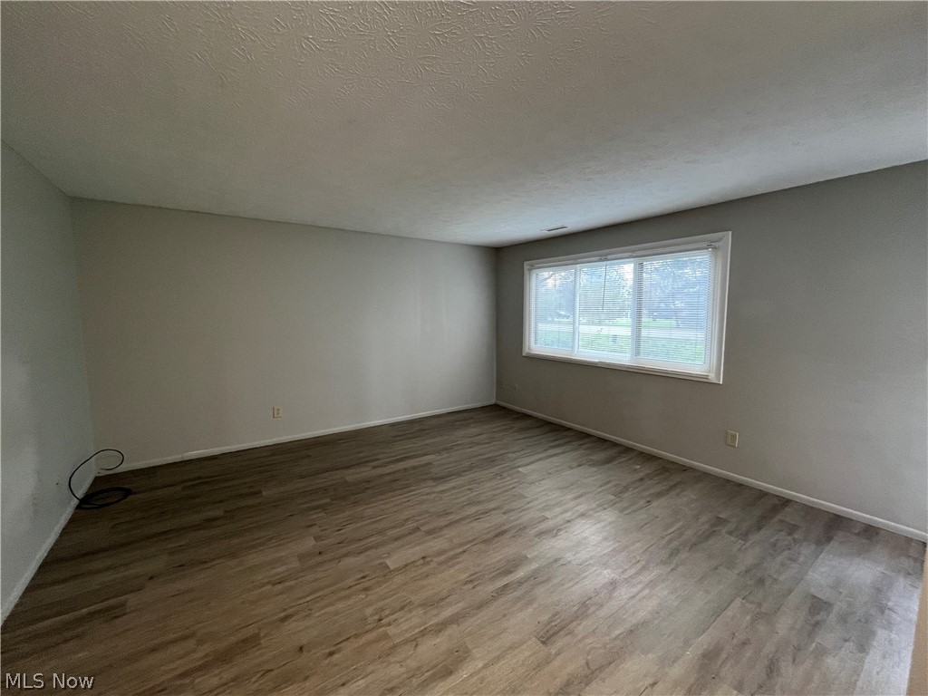 26747 Lake Of The Falls Road Olmsted Falls OH 44138