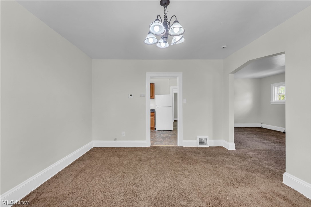 954 E 239th Street Euclid OH 44123