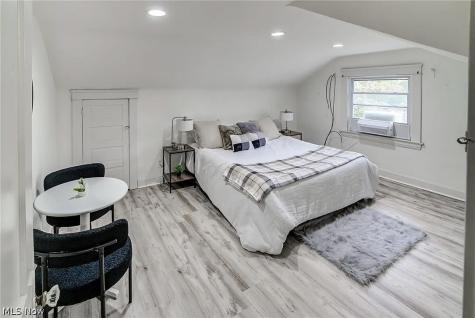 2245 Bellfield Avenue Cleveland Heights OH 44106
