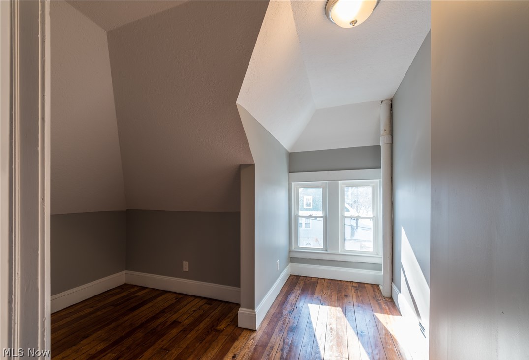 2970 Edgehill Road Cleveland Heights OH 44118