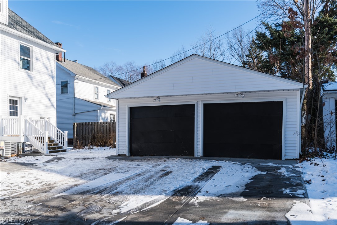 2970 Edgehill Road Cleveland Heights OH 44118
