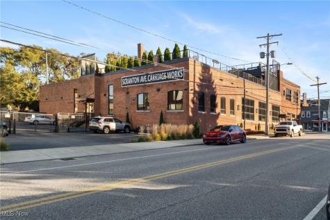 2341 Scranton Avenue Cleveland OH 44113