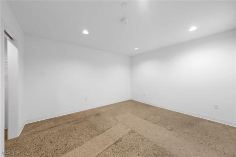 2341 Scranton Avenue Cleveland OH 44113