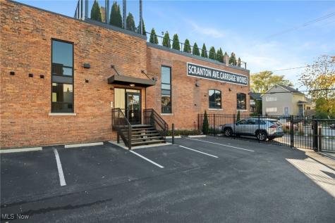 2341 Scranton Avenue Cleveland OH 44113