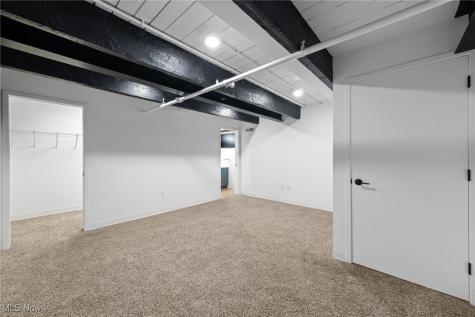 2341 Scranton Avenue Cleveland OH 44113