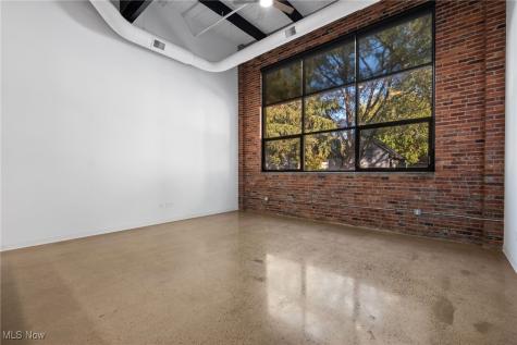 2341 Scranton Avenue Cleveland OH 44113