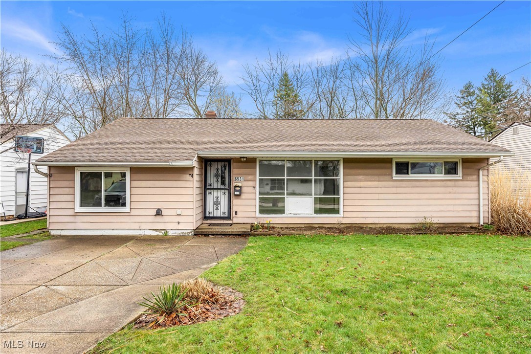 6531 Kenbridge Road Parma Heights OH 44130