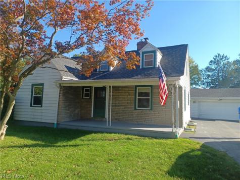 937 Mathews Youngstown OH 44512