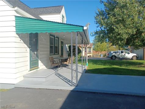 937 Mathews Youngstown OH 44512