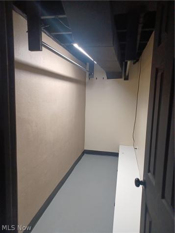937 Mathews Youngstown OH 44512
