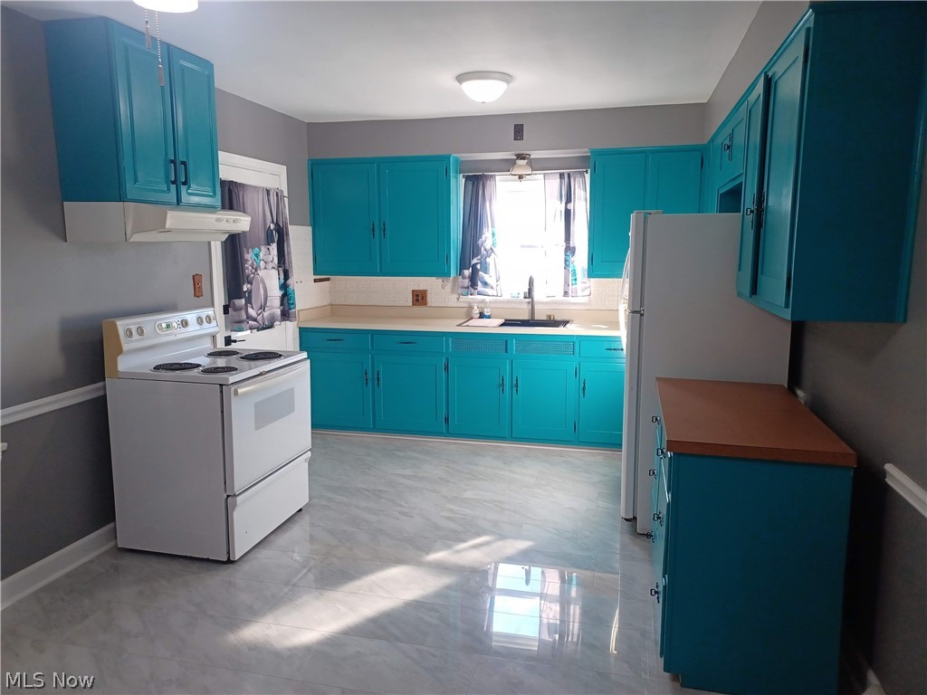 937 Mathews Youngstown OH 44512