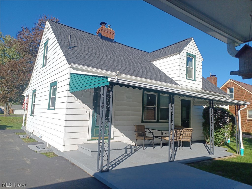 937 Mathews Youngstown OH 44512