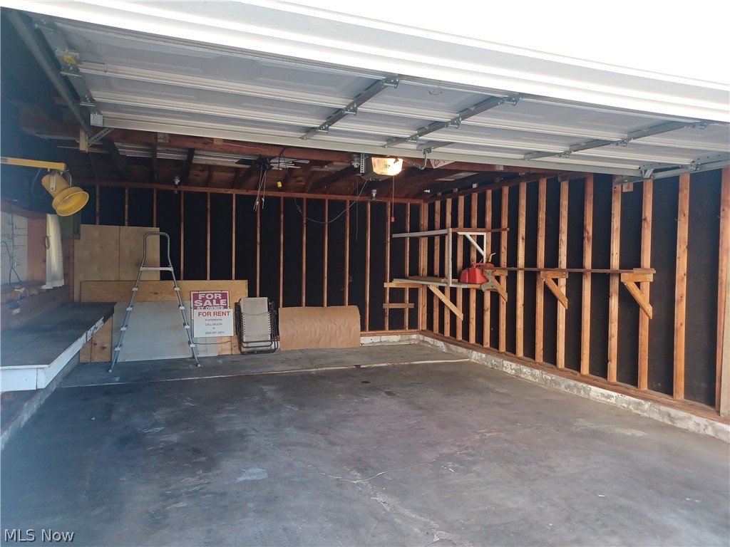 937 Mathews Youngstown OH 44512