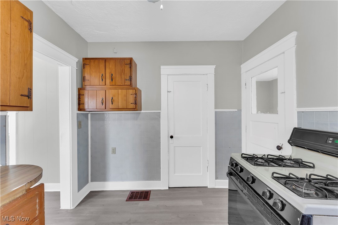 14117 Sylvia Avenue Cleveland OH 44110